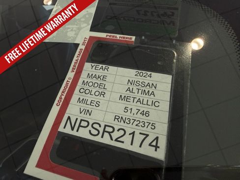 Used 2024 Nissan Altima 2.5 SR FWD image 38