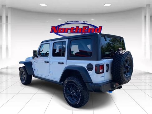Used 2023 Jeep Wrangler Unlimited image 5