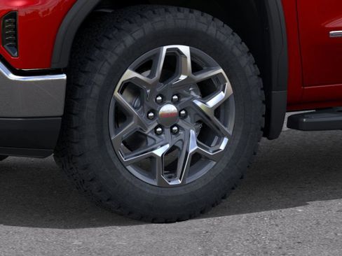 New 2026 GMC Sierra 1500 SLT image 9