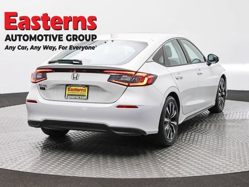Used 2023 Honda Civic EX-L image 5