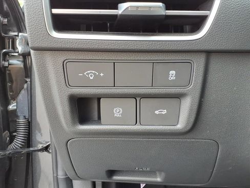 Used 2025 Hyundai Sonata SEL FWD image 20