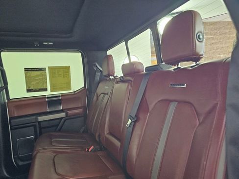 Used 2018 Ford F150 Platinum w/ Equipment Group 701A Luxury image 22