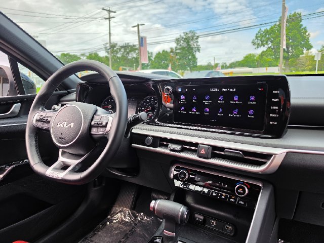 Used 2023 Kia K5 GT-Line w/ GT-Line Premium Package AWD/4WD image 13