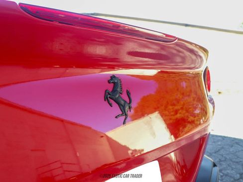 Used 2019 Ferrari Portofino image 56