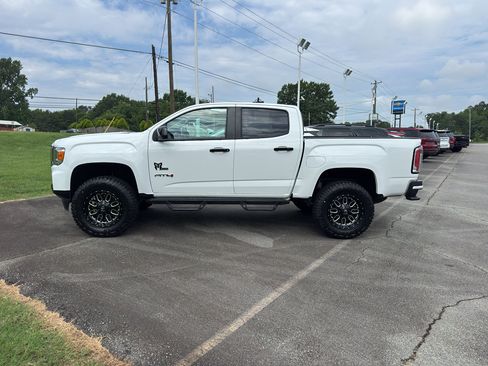 Used 2021 GMC Canyon AT4 w/ Driver Alert Package AWD/4WD image 3