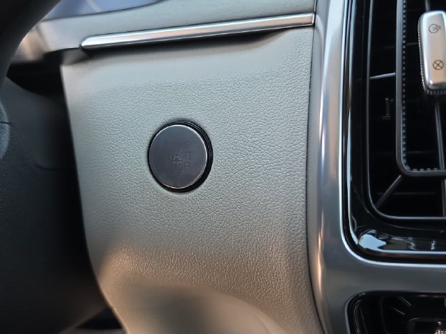 Certified 2023 Kia Sorento SX FWD image 30