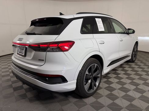 Used 2024 Audi Q4 e-tron Premium w/ Convenience Package AWD/4WD image 9