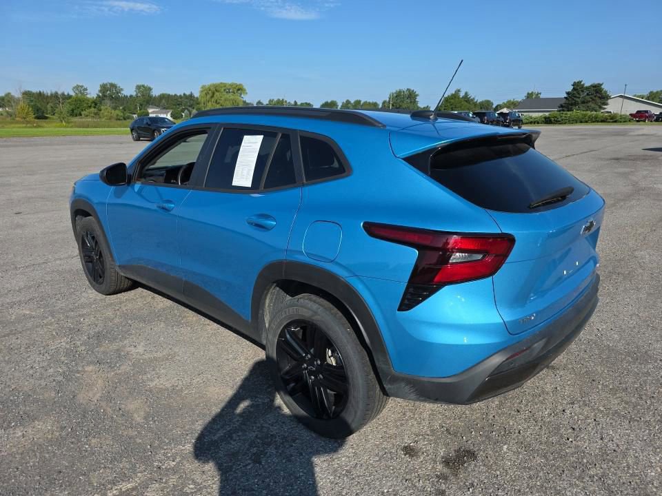 Used 2025 Chevrolet Trax ACTIV w/ Driver Confidence Package FWD image 5