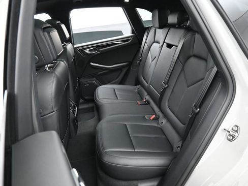 New 2026 Porsche Macan AWD/4WD image 24