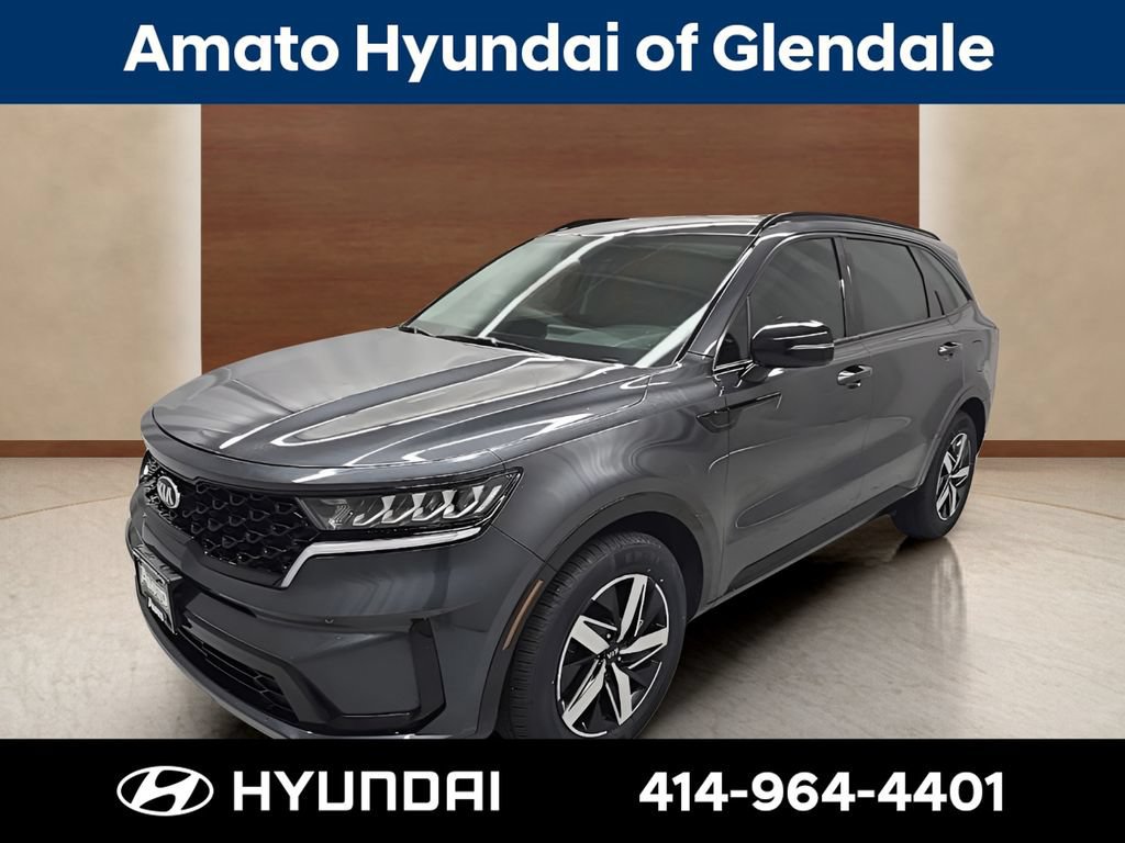 Used 2021 Kia Sorento S FWD image 3