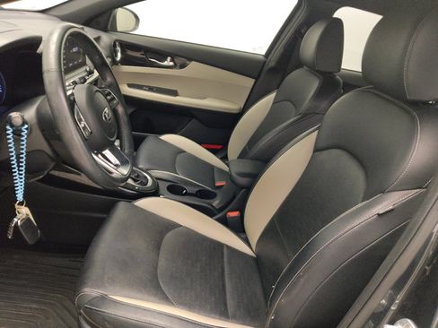 Used 2019 Kia Forte EX FWD image 17