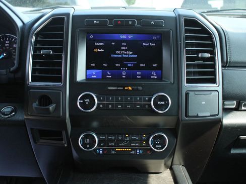 Used 2021 Ford Expedition Max Limited image 20
