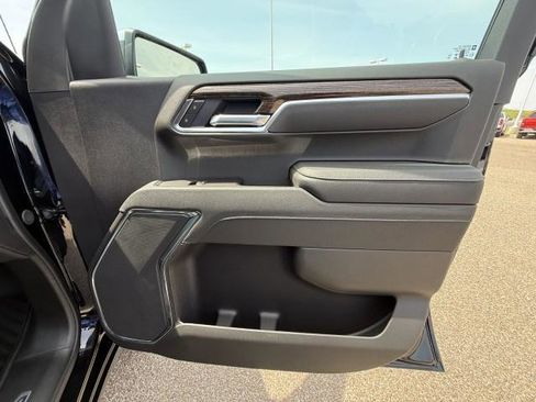 New 2026 GMC Sierra 1500 SLE w/ X31 Off-Road Package AWD/4WD image 36