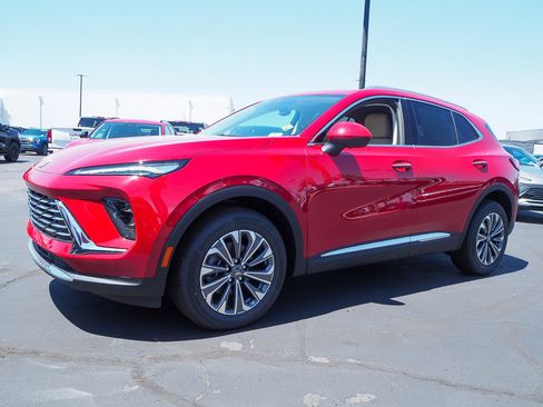 New 2025 Buick Envision Preferred image 2