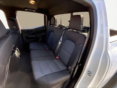 Used 2023 Chevrolet Colorado Trail Boss w/ Technology Package image 16