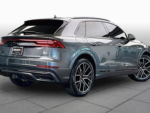Used 2023 Audi Q8 Prestige w/ Prestige Package AWD/4WD image 13