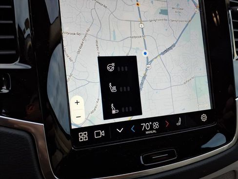 Used 2025 Volvo XC90 B6 Ultra w/ Protection Package Premier image 23