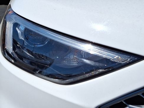 Used 2023 Ford Edge SEL w/ Convenience Package AWD/4WD image 9