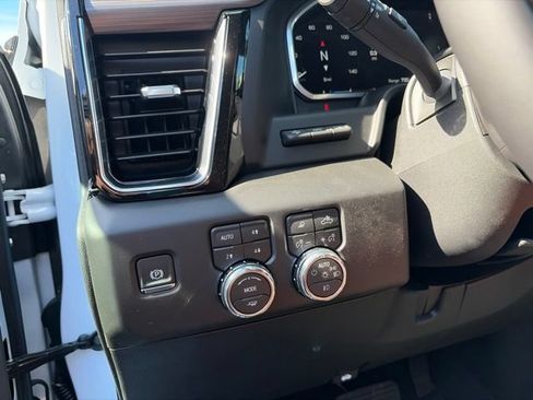 New 2026 GMC Sierra 3500 Denali Ultimate w/ Snow Plow Prep/Camper Package AWD/4WD image 21