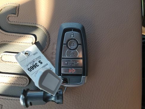 New 2025 Ford F150 King Ranch image 25