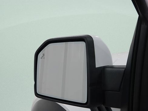 Used 2018 Ford F150 Raptor w/ Equipment Group 802A Luxury image 14