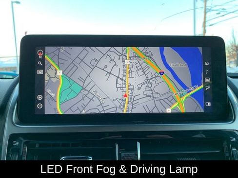 Used 2023 Lexus GX 460 Premium w/ Premium Package image 23