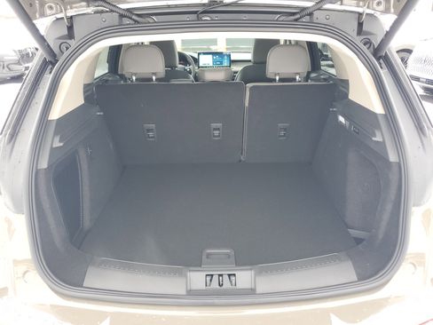 New 2026 Lincoln Corsair Premiere image 29