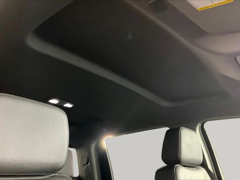 Used 2025 GMC Sierra 1500 SLT RWD image 14