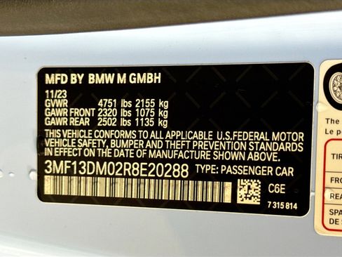 Used 2024 BMW M2 w/ Lighting Package image 31