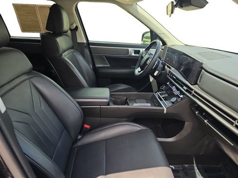 Certified 2025 Hyundai Santa Fe SEL FWD image 18