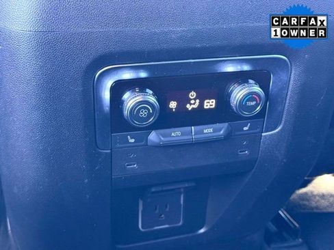 Used 2025 GMC Yukon Denali image 22