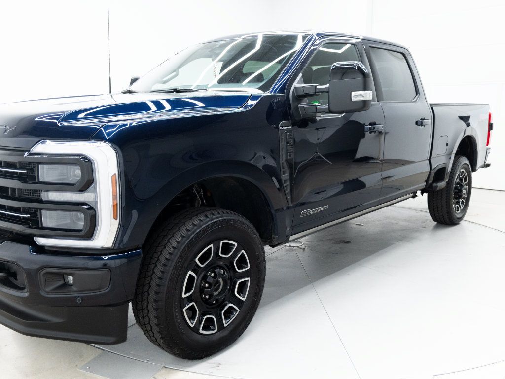 Used 2025 Ford F350 Platinum AWD/4WD image 24