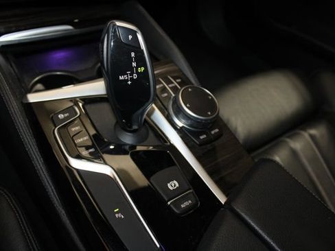 Used 2019 BMW 540i xDrive w/ M Sport Package AWD/4WD image 20