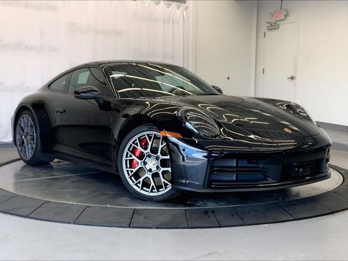 Used 2026 Porsche 911 Carrera 4S AWD/4WD image 9