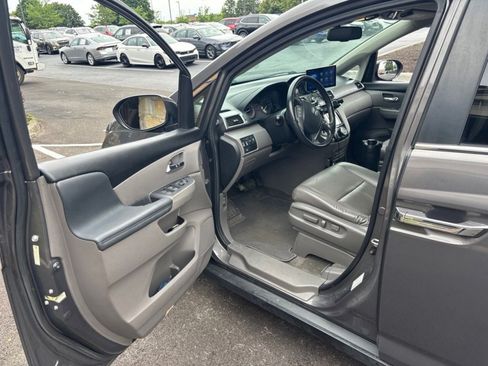 Used 2014 Honda Odyssey EX-L image 3