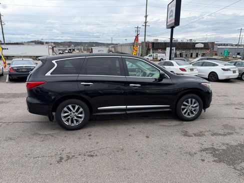 Used 2013 INFINITI JX35 AWD w/ Premium Pkg image 2