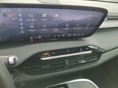 Used 2026 Buick Enclave Preferred image 13