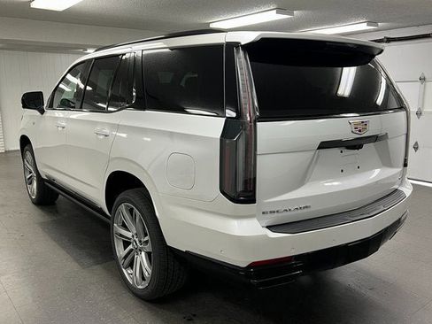New 2025 Cadillac Escalade Sport w/ Touring Package image 6