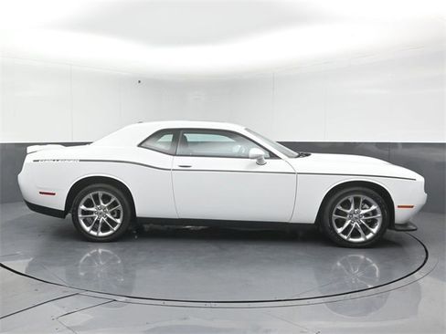 Used 2023 Dodge Challenger GT image 8
