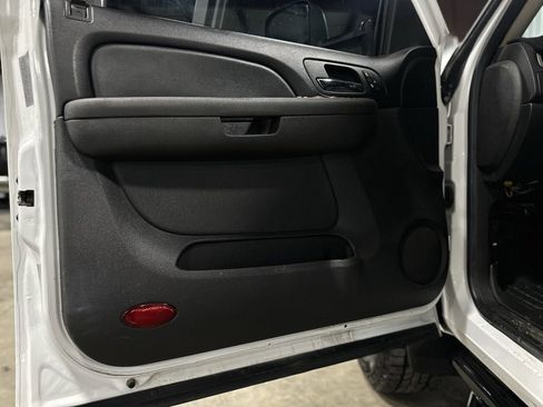 Used 2009 Chevrolet Silverado 3500 LTZ w/ LTZ Plus Package image 8