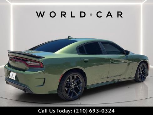 Used 2022 Dodge Charger GT w/ Blacktop Package RWD image 3