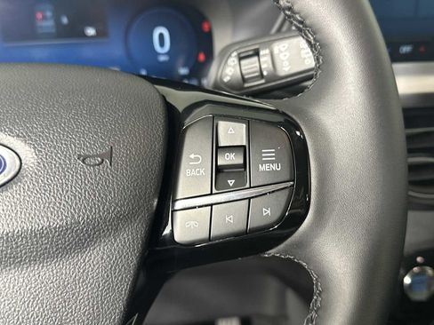 Used 2025 Ford Escape SE w/ PHEV Premium Package FWD image 29
