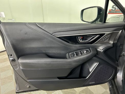 Used 2021 Subaru Outback Limited XT AWD/4WD image 11