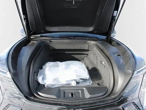 New 2025 Cadillac Escalade IQ Sport 2 image 19