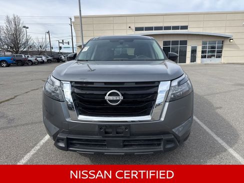 Certified 2024 Nissan Pathfinder S image 2