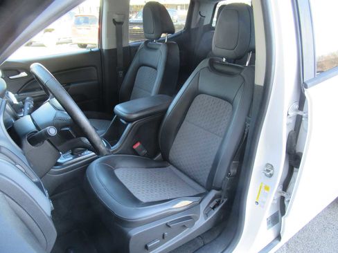 Used 2018 Chevrolet Colorado Z71 image 21