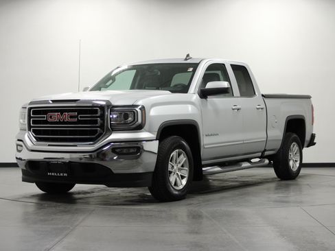 Used 2018 GMC Sierra 1500 SLE w/ SLE Value Package RWD image 8