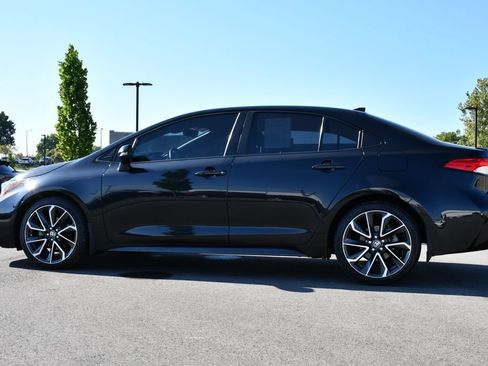 Used 2022 Toyota Corolla SE FWD image 4
