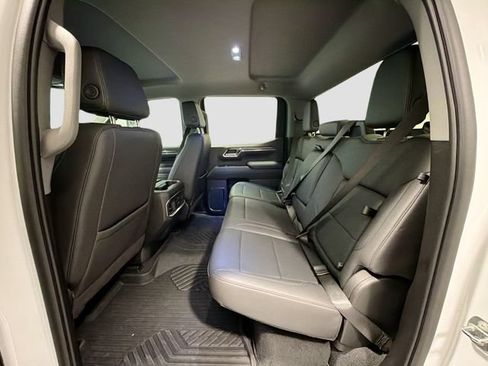 Used 2024 Chevrolet Silverado 1500 LTZ AWD/4WD image 23