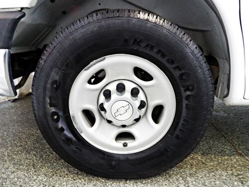 Used 2016 Chevrolet Express 3500 LS w/ Chrome Appearance Package RWD image 15